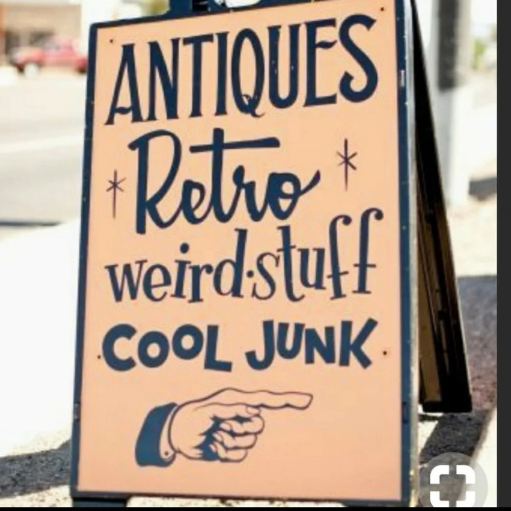 I ACCEPT ALL REASONABLE OFFERS 🖤🐐